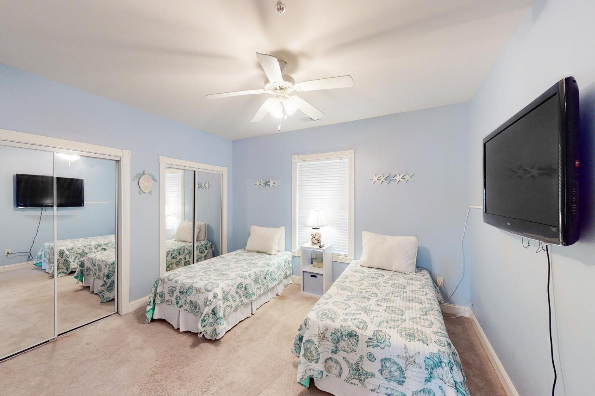 Southern Luster Condos Myrtle Beach Room photo